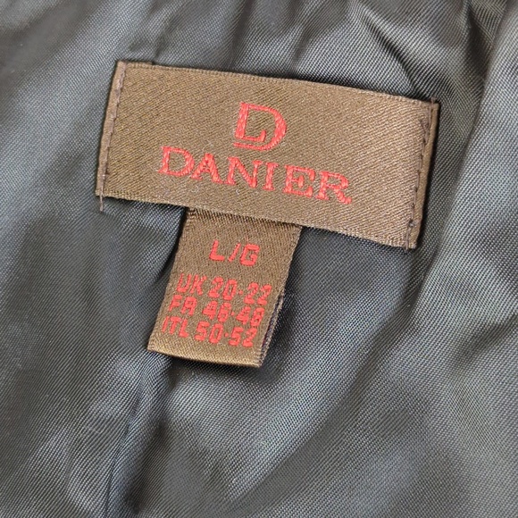 Danier Women’s Black Leather Oversized Jacket with Zip-out Winter Lining SZ L - Picture 2 of 14